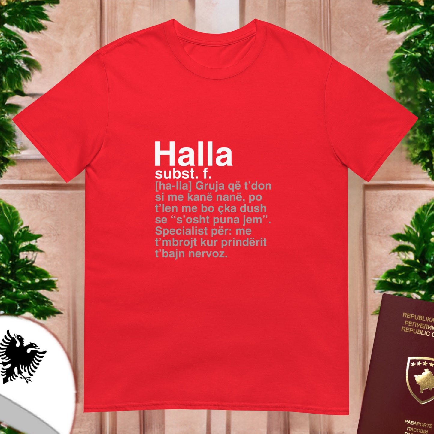 Halla T-Shirt