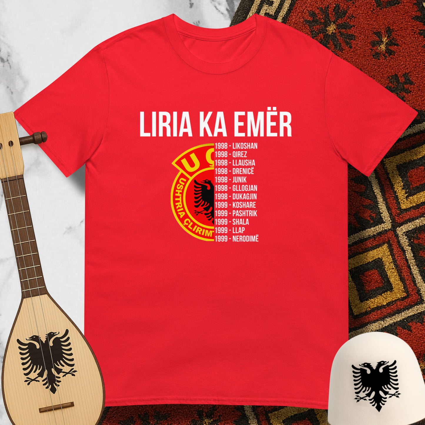 Lria ka emër T-Shirt