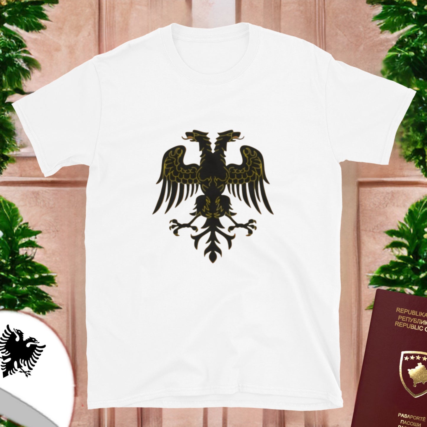 Shqiponja e Skenderbeut T-Shirt
