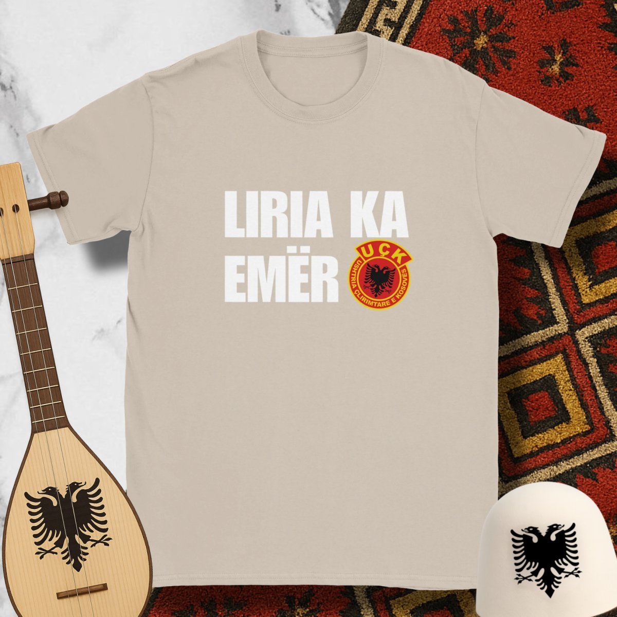 Liria ka emër T-Shirt - KosMode